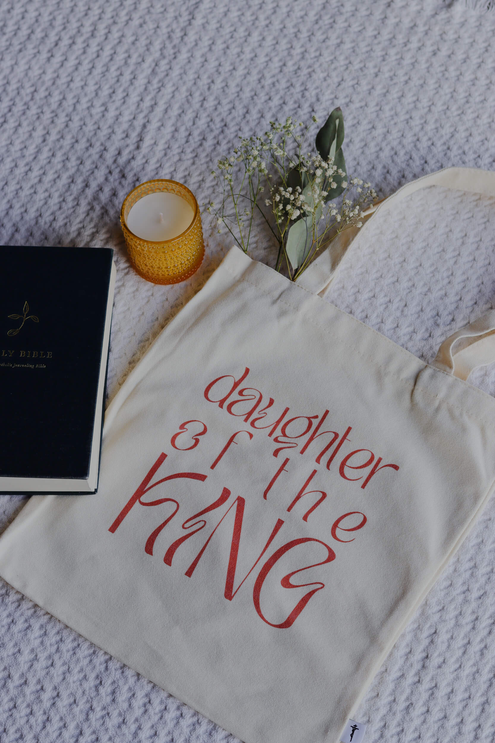 Daughter of the King tote bag