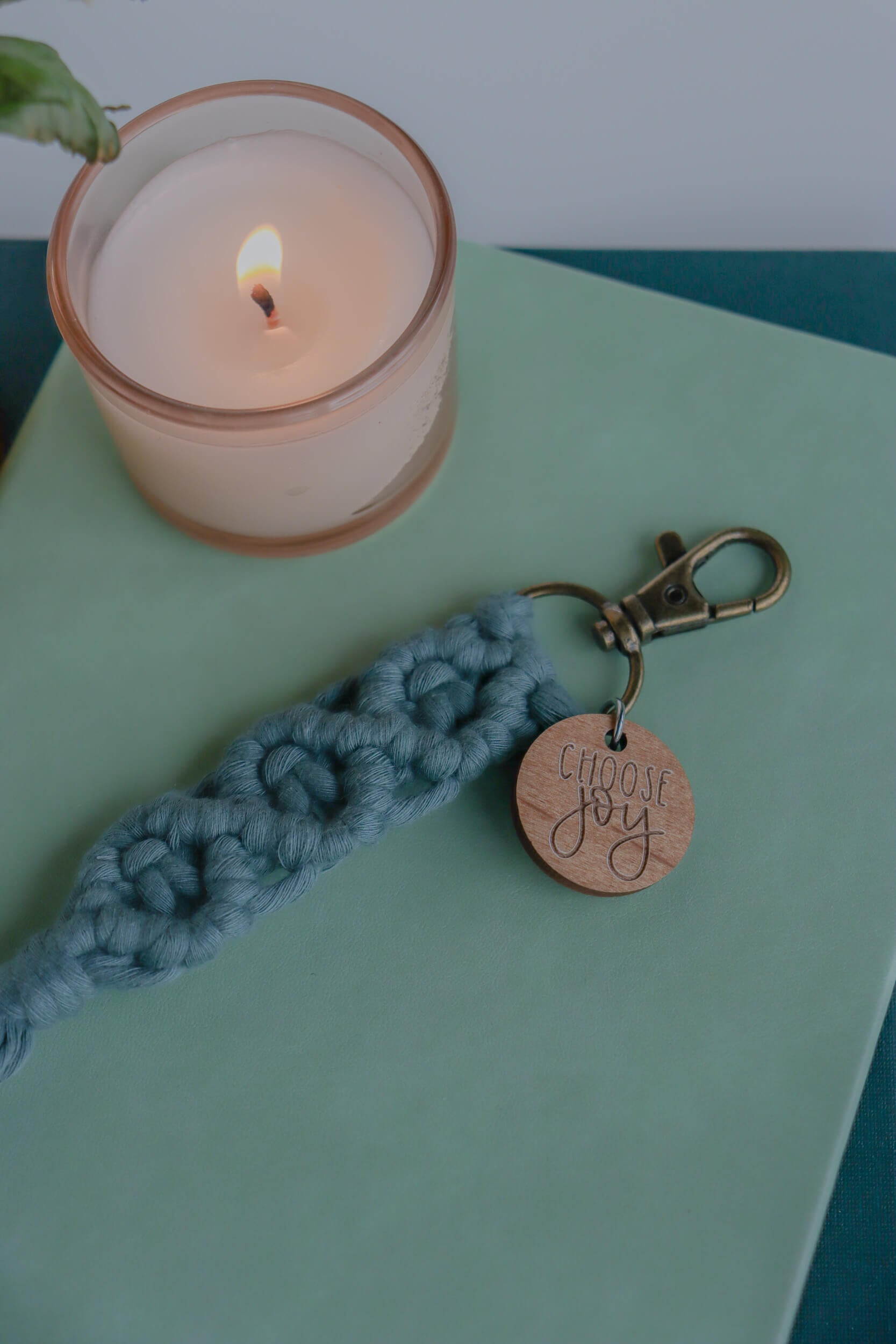 Choose Joy - Catholic Macrame Keychain