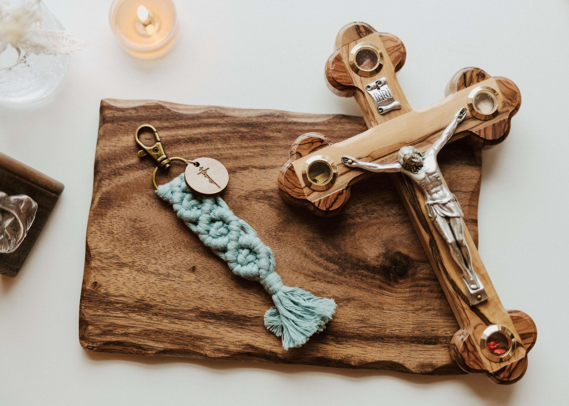 Crucifixion - Catholic Macrame Keychain