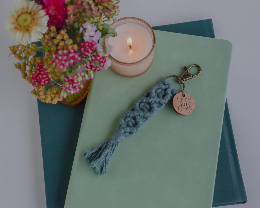 Choose Joy - Catholic Macrame Keychain