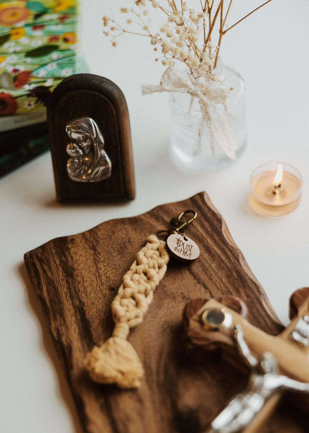 Trust in Him - Catholic Macrame Keychain