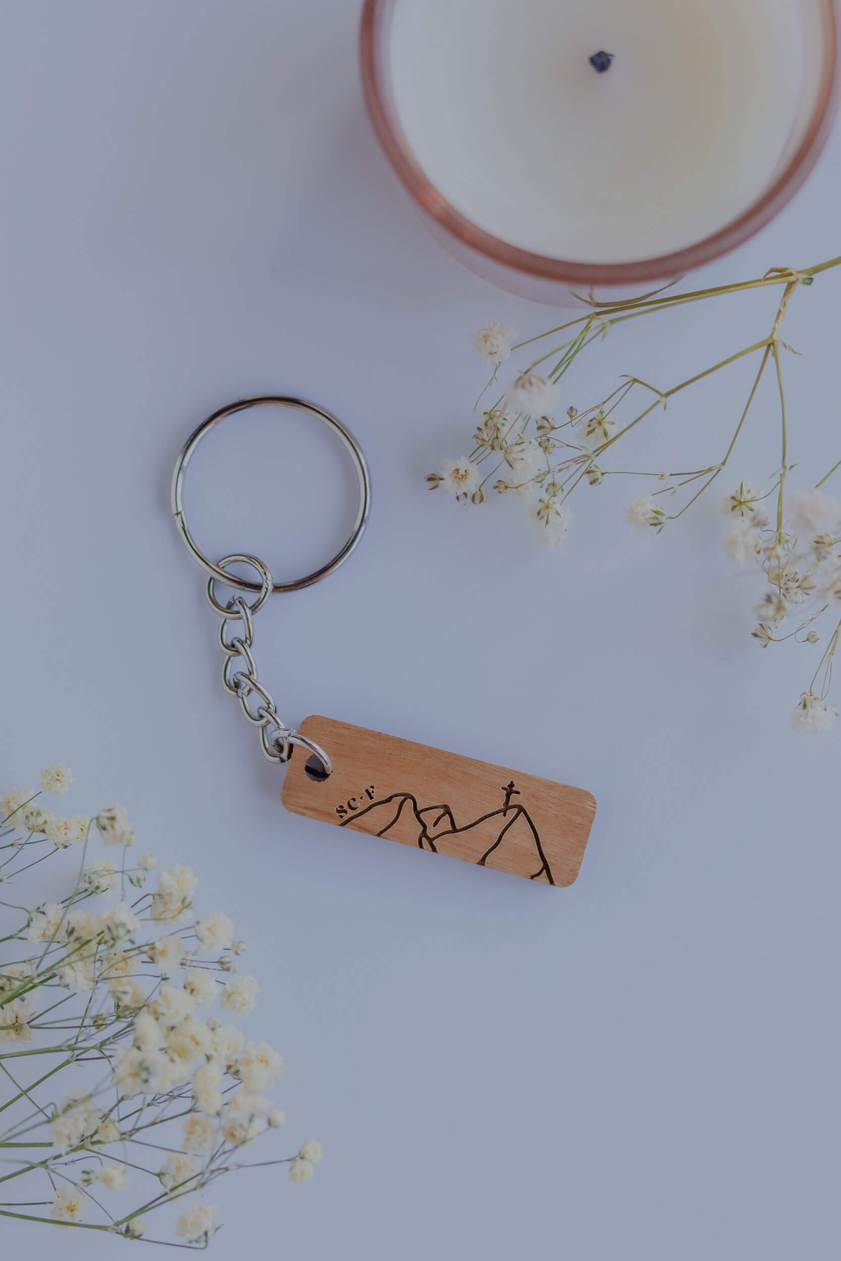 Verso L'Alto - Catholic Wood Keychain